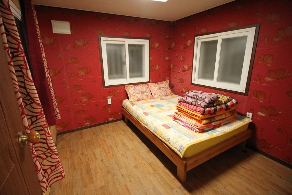 Pool Valley Pension Suncheon Buitenkant foto